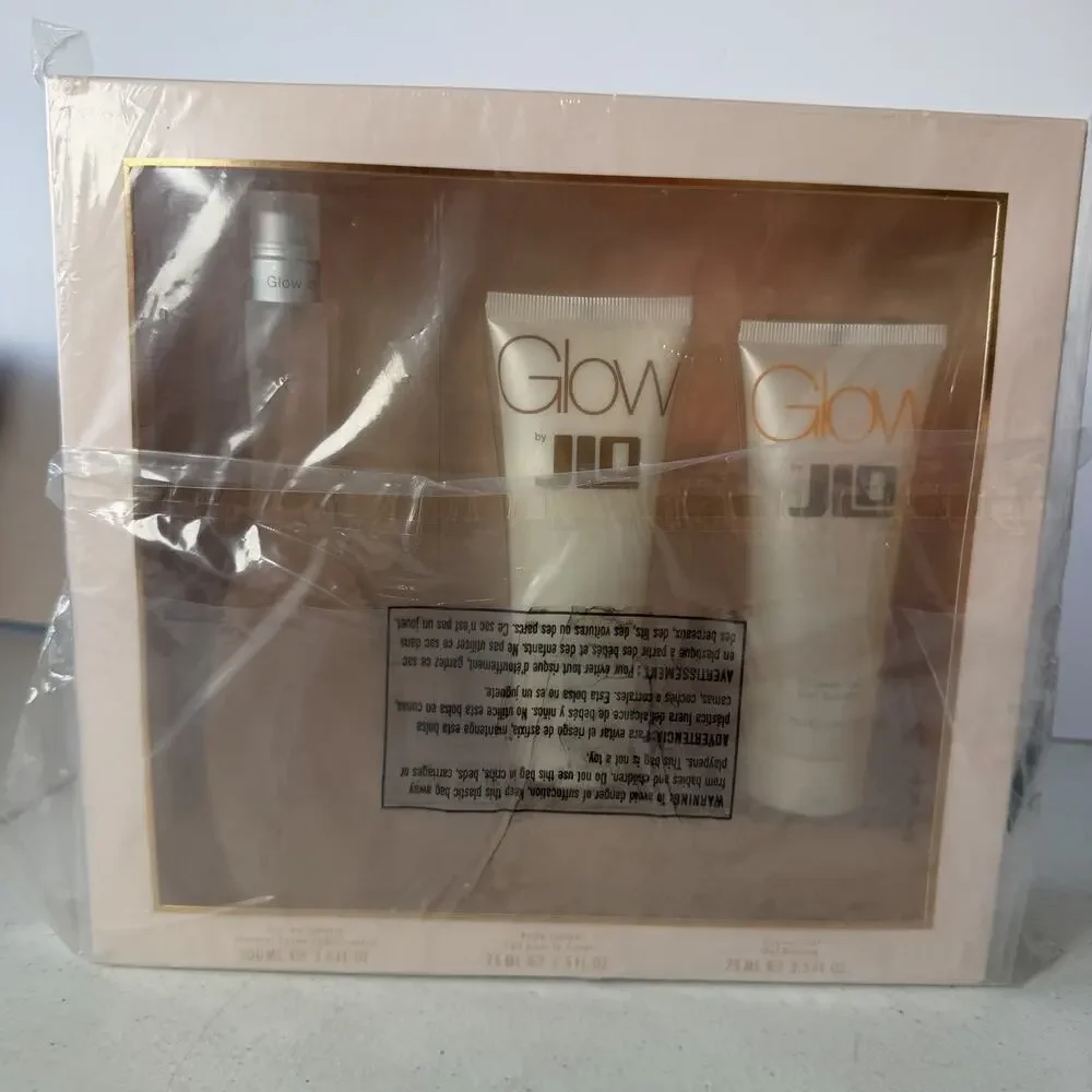 Glow by Jennifer Lopez Fragrance for Women 3 Piece Gift Set